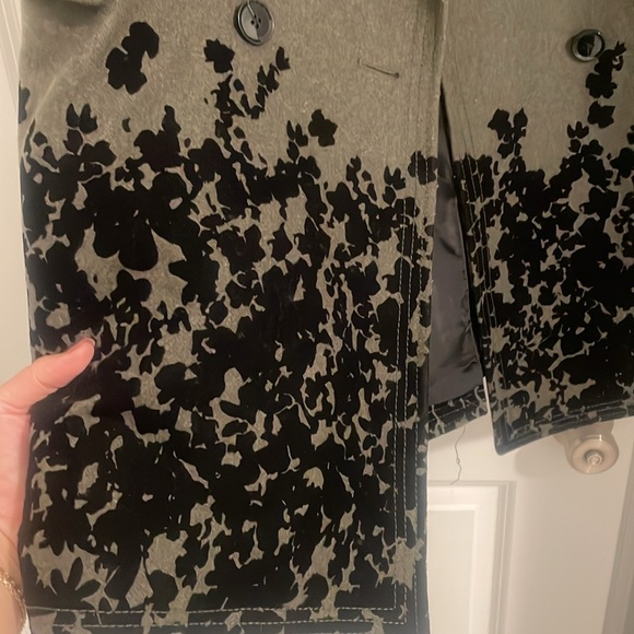 Banana Republic pea coat size:S but I usually wear a large - Picture 2 of 3